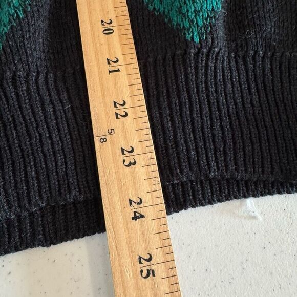 Gioni Designs Green/Black Graphic Sweater Vintage Size Large 100% Acrylic - Picture 8 of 9